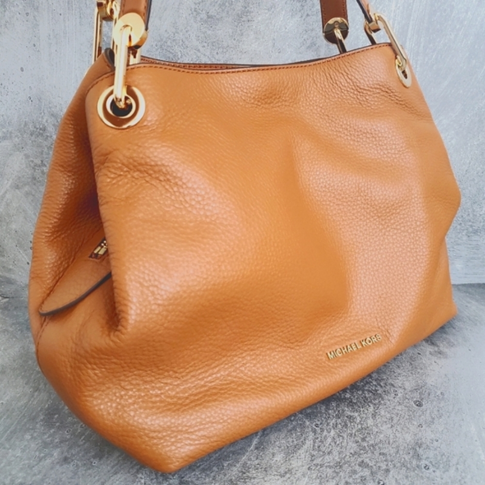 Michael Kors Raven Shoulder Tote 100% Leather Acorn/Gold